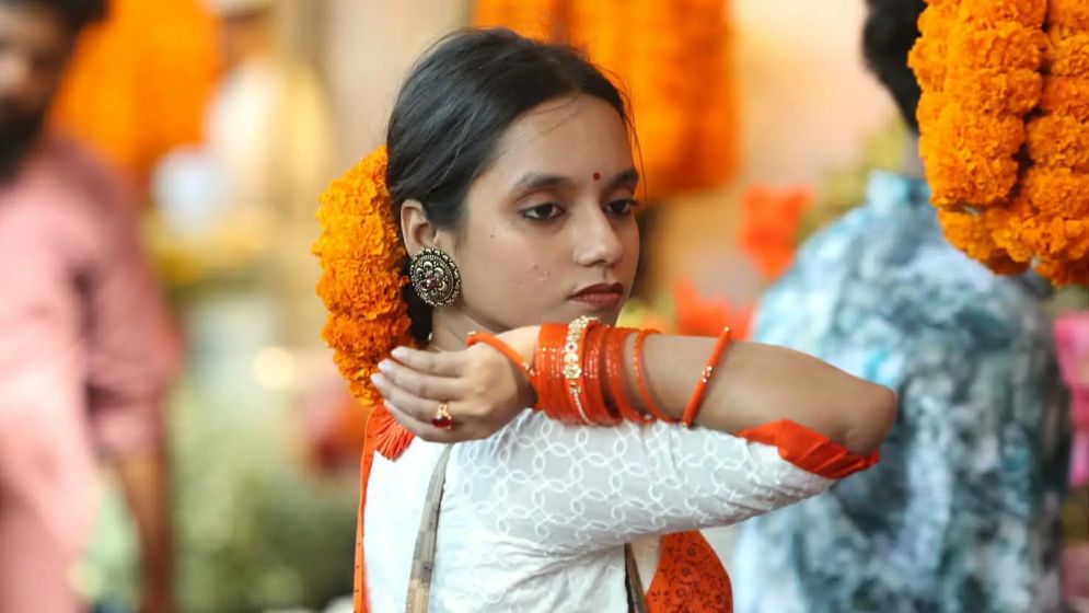 বসন্ত ও ভ্যালেন্টাইন উদযাপন কি সিঙ্গেলদের জন্য নীরব মানসিক চাপ