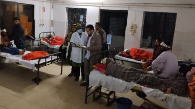 নড়াইলে বিএনপি-স্বতন্ত্র প্রার্থীর সমর্থকদের সংঘর্ষে নারীসহ আহত ২০