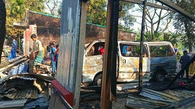 হাতিয়ায় বিএনপি সমর্থকের মার্কেটে আগুনের অভিযোগ, পুড়েছে সাত দোকান