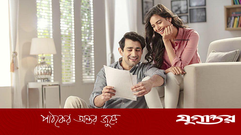 অক্সফোর্ড গবেষণা: চুমুর উৎপত্তি বানরের খেলা, জেনে নিন ৪ ধরনের বিশেষ চুমু