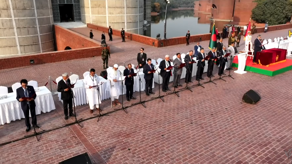 নতুন মন্ত্রিসভায় কোন মন্ত্রণালয় কে