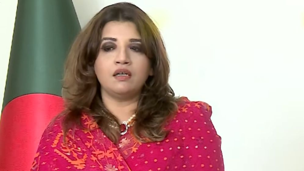 ‘মেরুদণ্ড সোজা রেখে’ সব দেশের সঙ্গে সম্পর্ক এগিয়ে নিতে চায় সরকার: শামা ওবায়েদ