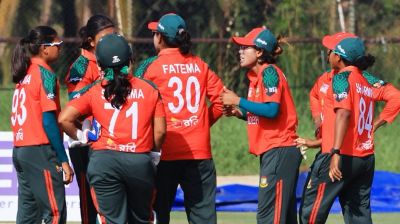পাকিস্তানকে হারিয়ে ফাইনালে বাংলাদেশের মেয়েরা