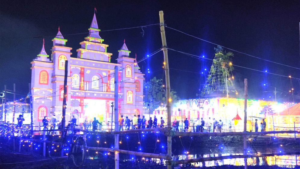 ভোলার তজুমদ্দিনে অচ্যুতানন্দ ব্রহ্মচারীর তিরোধান উৎসবে লাখ ভক্তের পাদচারণা