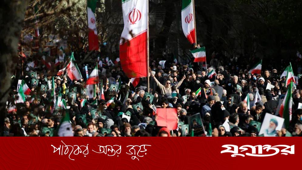 ইরানের বিক্ষোভে ৩২ হাজার মৃত্যুর দাবি ট্রাম্পের, প্রমাণ চাইলেন ইরানের পররাষ্ট্রমন্ত্রী