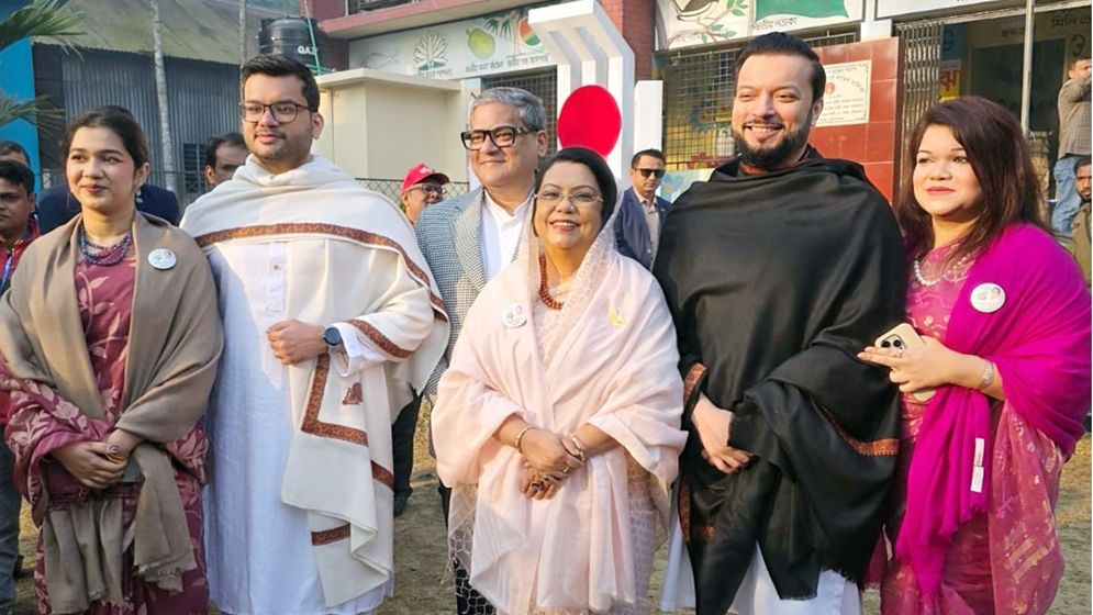 মানিকগঞ্জ থেকে জাতীয় রাজনীতির কেন্দ্রে বিমানমন্ত্রী আফরোজা খানম রিতা