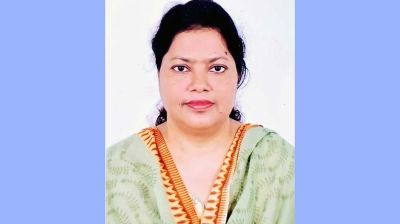 আলোচনায় সাবেক ছাত্রদল নেত্রী নিপু