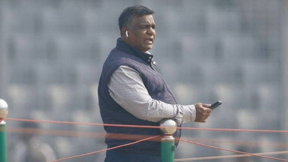 বুলবুলের দেশে ফেরা নিয়ে যা বললেন আসিফ আকবর