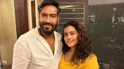 ২৭ বছরের পথচলায় কাজল চাইলেন মেডেল ও ট্রফি