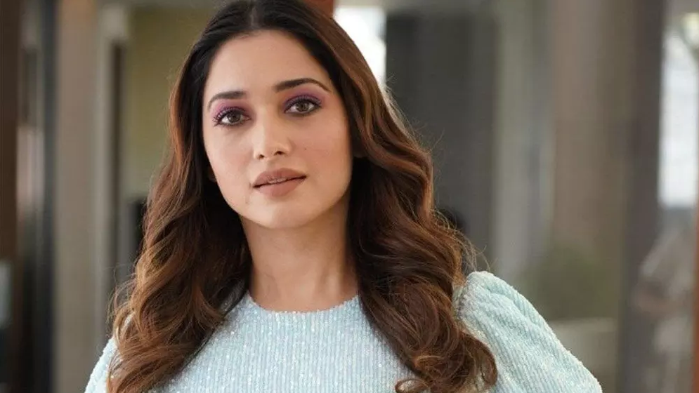 অনেক টাকা আয় করলেও শেষে কিছুই থাকে না: শিল্পীদের তামান্না
