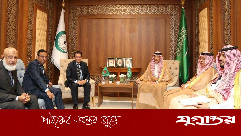 ওআইসি নেতাদের সঙ্গে পররাষ্ট্রমন্ত্রীর বৈঠক: ফিলিস্তিন ইস্যু ও জাতিসংঘ প্রার্থিতায় আলোচনা