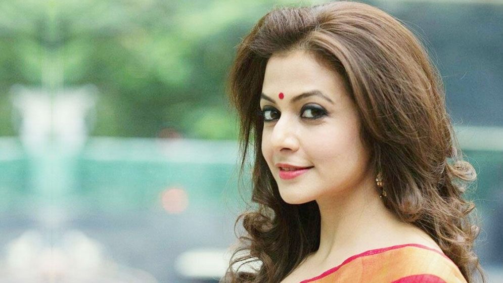 নির্বাচনে না লড়েও পার্লামেন্টের পথে কোয়েল মল্লিক