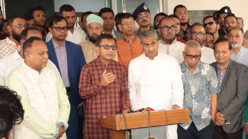 ব্যক্তি পর্যায়ে নয়, জিডিপির অনুপাতে ট্যাক্স বাড়ানোর কথা বলেছেন অর্থমন্ত্রী