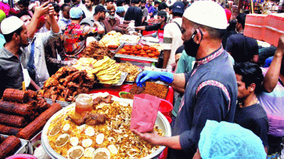 ঐতিহ্য নাকি রসনার হুজুগ