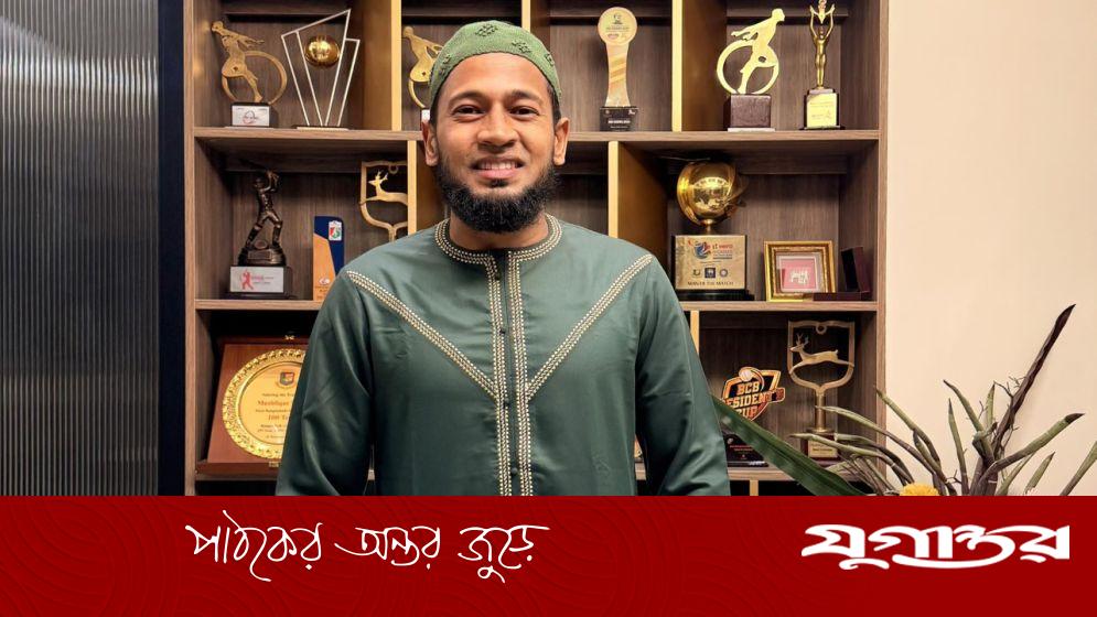সৌদিতে আটকা বাংলাদেশি ক্রিকেটার মুশফিকুর রহিম, প্রতিমন্ত্রীর আশ্বাসে ফিরবেন সোমবার