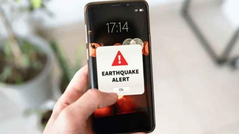 ভূমিকম্পের পর স্মার্টফোনেই পাবেন আফটারশকের সতর্কবার্তা