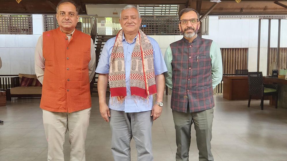 ভারতীয় হাইকমিশনের প্রতিনিধিদের সঙ্গে এমপি নাসেরের বৈঠক