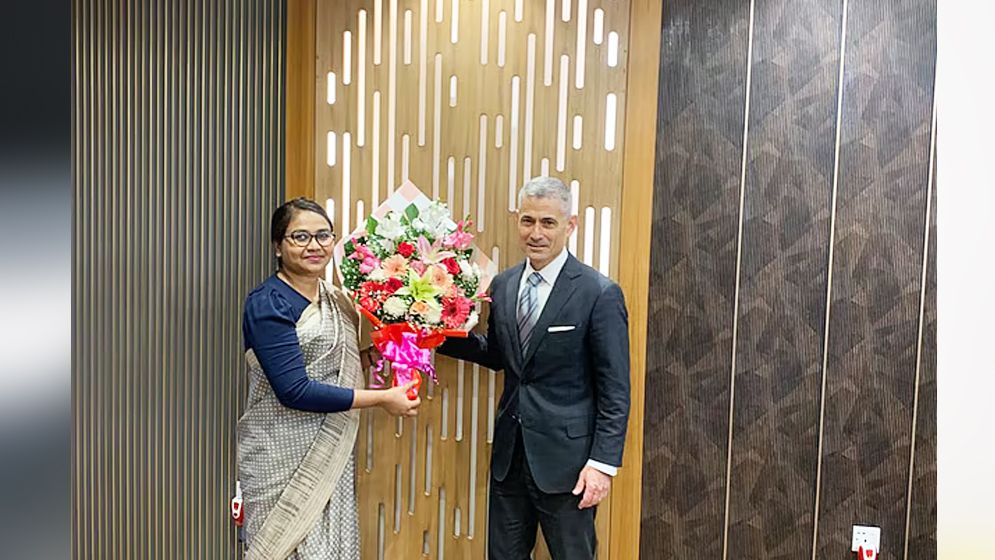 ঢাকায় এসেছেন মার্কিন সহকারী পররাষ্ট্রমন্ত্রী পল কাপুর