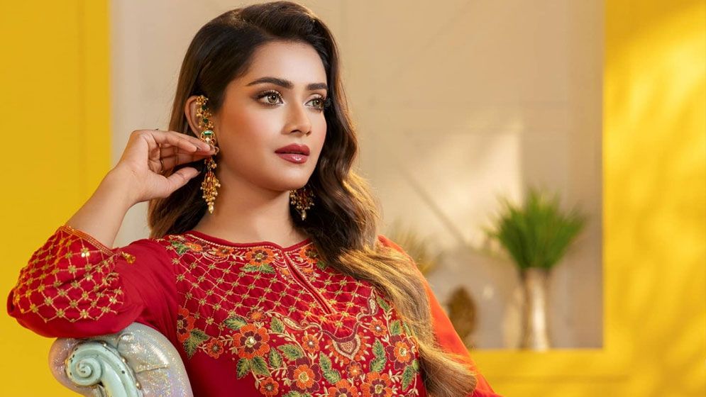 সহশিল্পীকে মারধরের অভিযোগ প্রসঙ্গে মুখ খুললেন তিশা