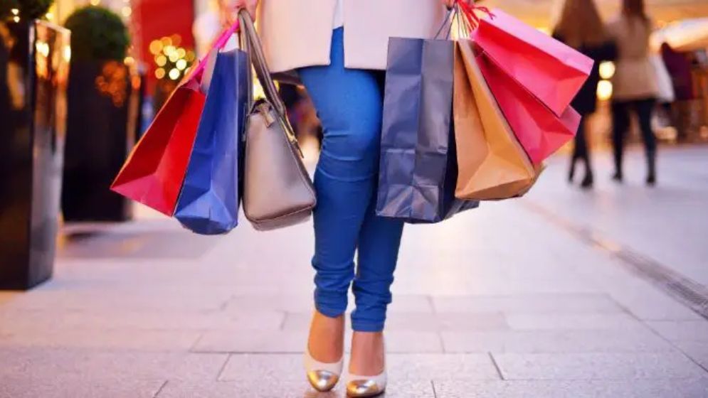 রোজায় ঈদের কেনাকাটায় ক্লান্তি কমানোর ৫ উপায়