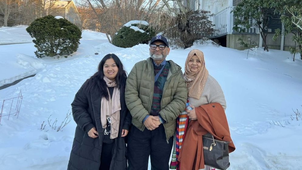 ঢাবি ভিসিকে নিয়ে মেয়ের আবেগঘন পোস্ট