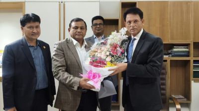 শিক্ষা মন্ত্রণালয়ের নতুন সচিব আবদুল খালেকের যোগদান
