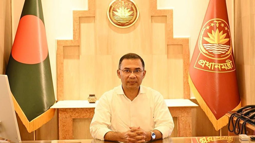 ছুটির দিনেও অফিসে প্রধানমন্ত্রী, করলেন দুই বৈঠক