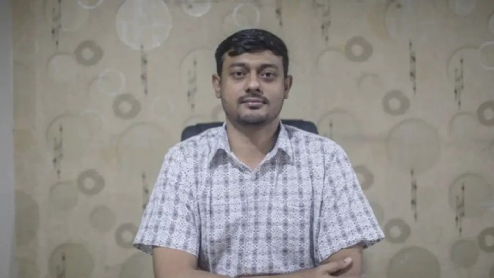 নাসীরুদ্দীন পাটওয়ারীকে আদালতে হাজির হতে সমন