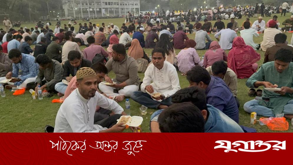 জিয়াউর রহমান-খালেদা জিয়ার আত্মার মাগফিরাত কামনায় ছাত্রদলের দোয়া ও ইফতার মাহফিল