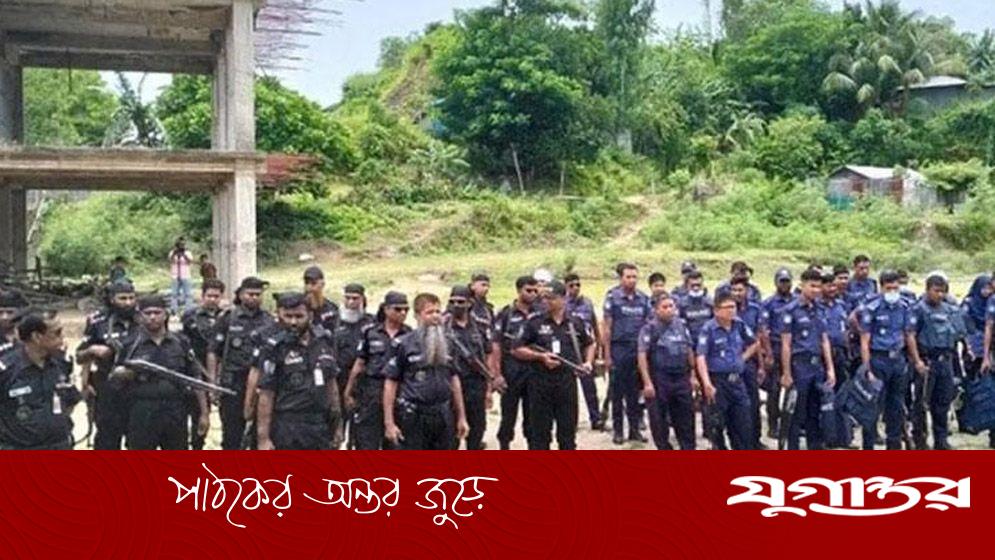 চট্টগ্রামের জঙ্গল সলিমপুরে যৌথ বাহিনীর ব্যাপক অভিযান, সন্ত্রাস নির্মূলে চার হাজার সদস্য