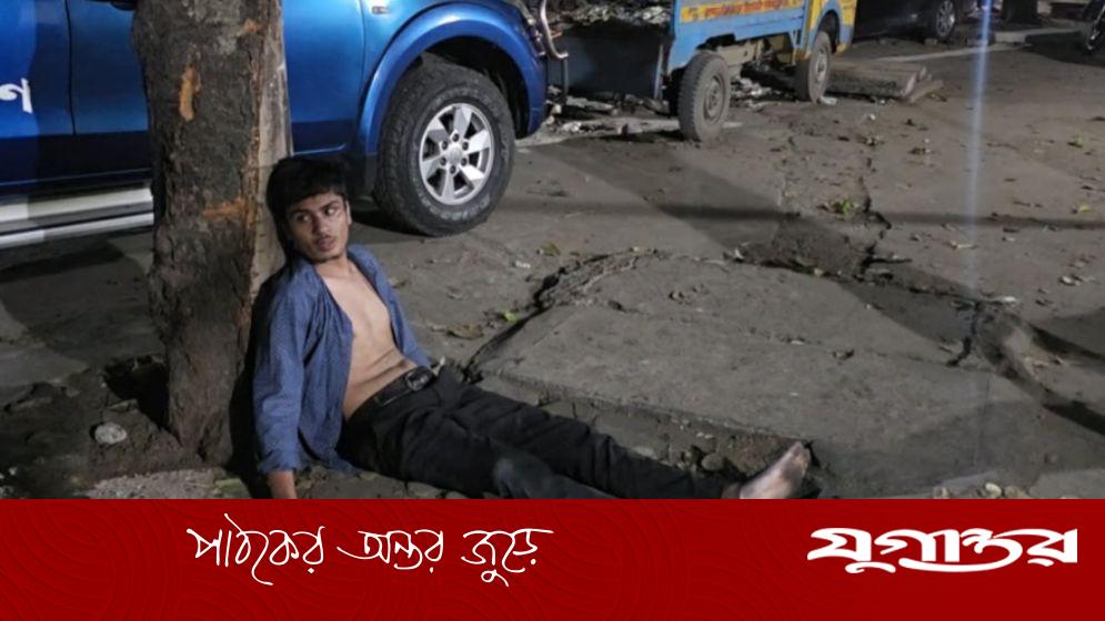 ছাত্রলীগ সন্দেহে ঢাবি শিক্ষার্থীকে মারধর করে থানায় সোপর্দের অভিযোগ