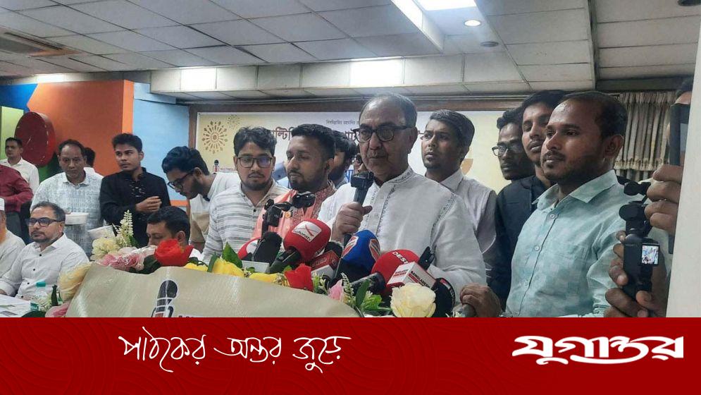 মির্জা আব্বাসের সতর্কবার্তা: 'আমার রাজনৈতিক ক্যারিয়ার টোকা দিয়ে ফেলার চেষ্টা করো না'