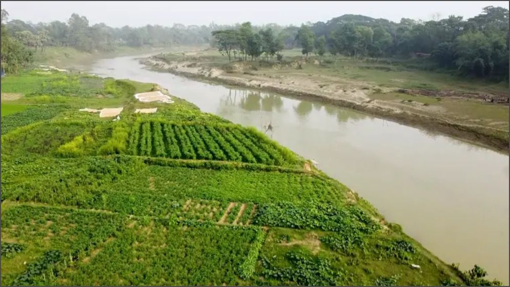 অত্যধিক ব্যয় দেখিয়ে লুটপাটের শঙ্কা
