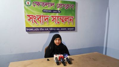 স্বামীর অপপ্রচারের প্রতিবাদে স্ত্রীর সংবাদ সম্মেলন, যা জানা গেল