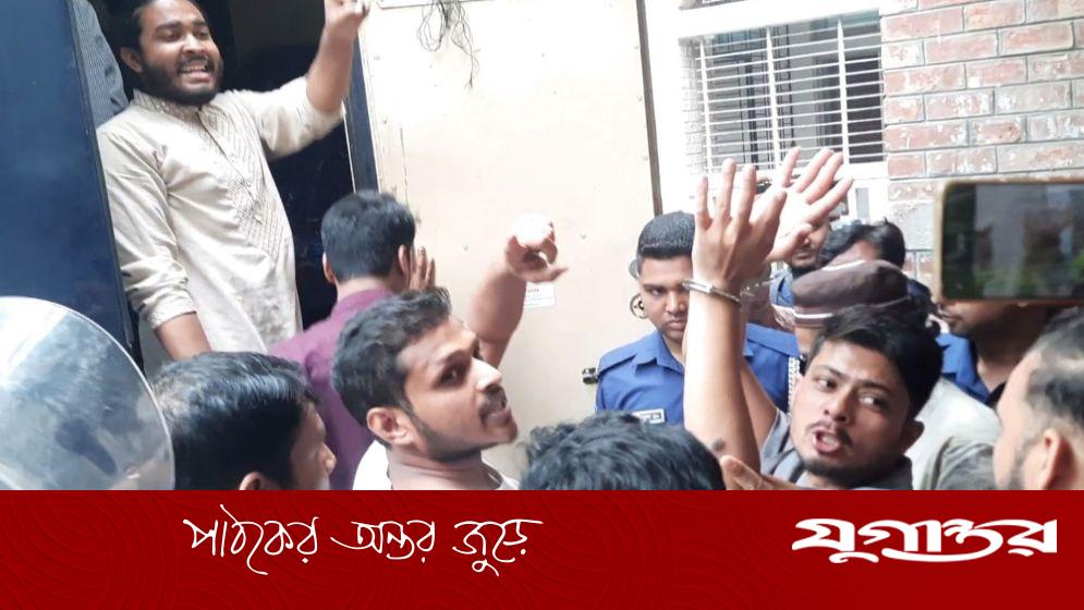 ঝিনাইদহে বাস পোড়ানো মামলায় বৈছাআর দুই নেতার রিমান্ড, পাঁচ নেতা কারাগারে