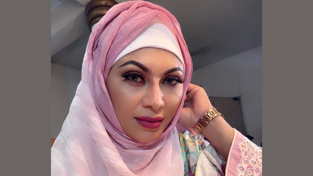 আল্লাহর পথে ফিরে আসা উচিত: সাদিয়া মির্জা