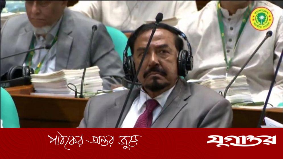 স্পিকার হাফিজ উদ্দিন রাষ্ট্রপতির ব্যাপারে মন্তব্যে অনিচ্ছুক, সংসদে নিরপেক্ষ আম্পায়ারিংয়ের প্রতিশ্রুতি