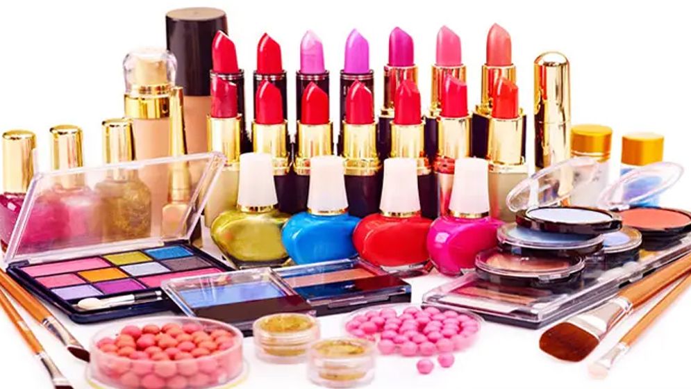 রোজায় কসমেটিক ব্যবহার করা যাবে কি?