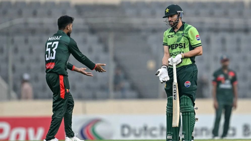 ‘কেউ চ্যারিটি লিগ খেলতে আসেনি’ — সালমানের বিতর্কে লিটনের জবাব