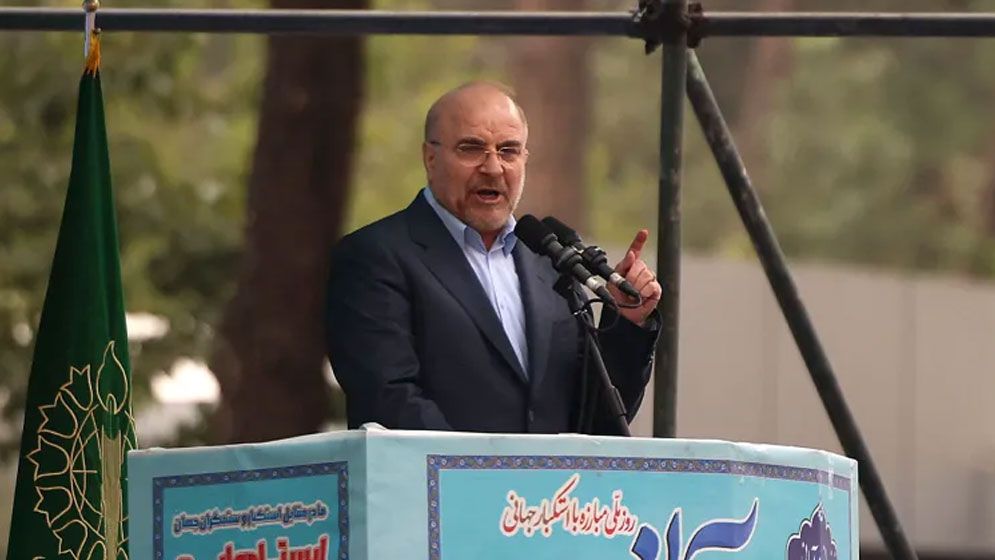 যুক্তরাষ্ট্র যার পাশে সে আসলে ‘নগ্ন’, ব্যাখ্যা দিলেন ইরানের স্পিকার