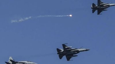 আফগানিস্তানে নতুন করে বিমান হামলা চালাল পাকিস্তান