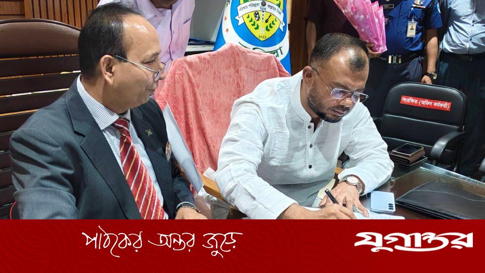 কুমিল্লা সিটি কর্পোরেশন আজ থেকে দুর্নীতিমুক্ত: নবনিযুক্ত প্রশাসকের ঘোষণা