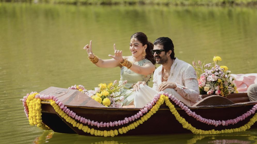 পরিবারের বিরোধ থাকার পরও যেভাবে বিয়ে হলো রাশমিকা-বিজয়ের