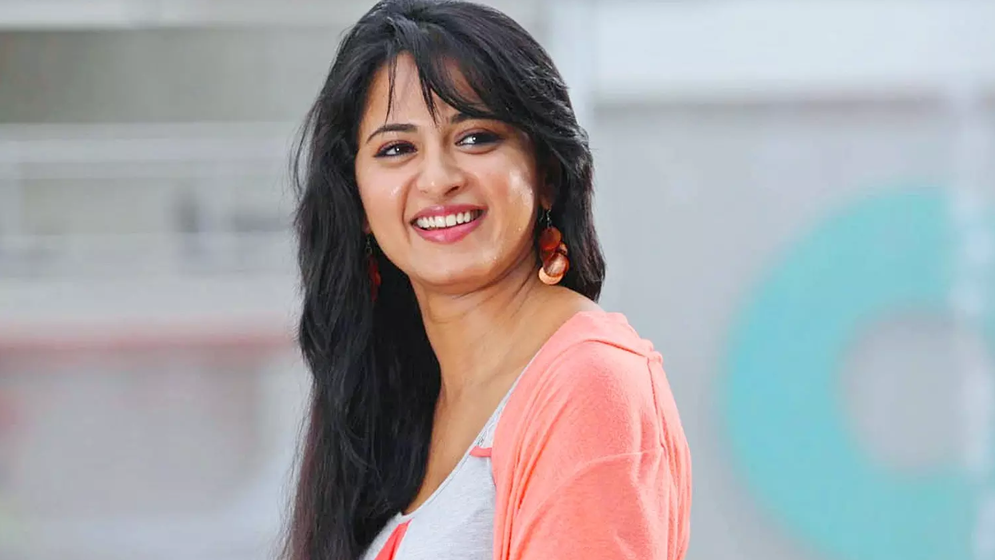 অবশেষে বিয়ের পিঁড়িতে আনুশকা শেঠি!