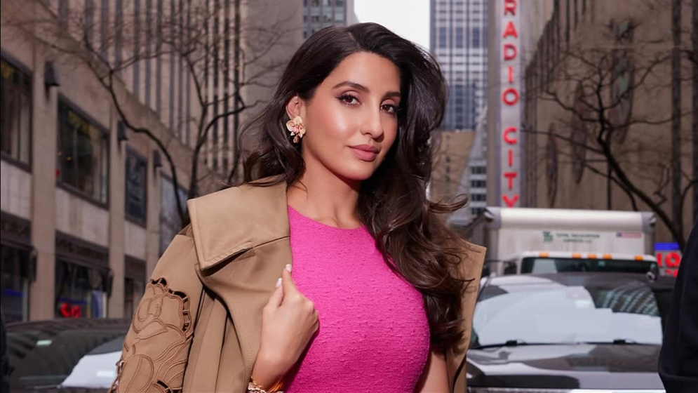 নোরা ফাতেহির গানে অশ্লীলতার অভিযোগ, আইনি জটিলতায় সিনেমা