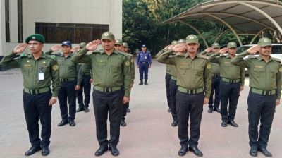 ঈদে বাড়ি ফেরা হবে না নজরুল বিশ্ববিদ্যালয়ের ৫১ আনসার সদস্যের