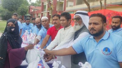 ৫ হাজার পরিবারের মাঝে ঈদ উপহার বিতরণ