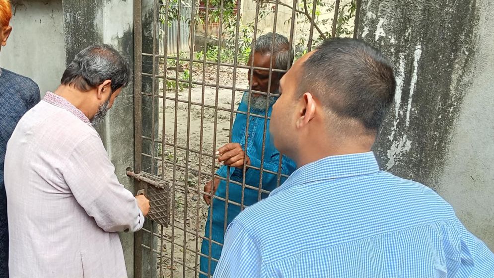 ভূঞাপুরে অবরুদ্ধ মুক্তিযোদ্ধাকে মুক্ত করলেন ইউএনও