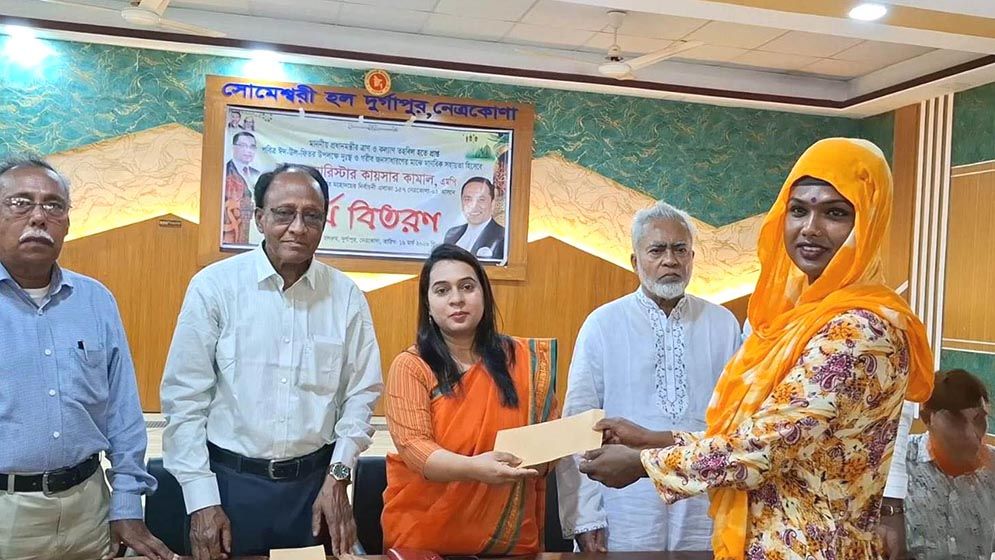 আসুন সবাই মিলে স্বপ্নের বাংলাদেশ গড়ে তুলি: কায়সার কামাল