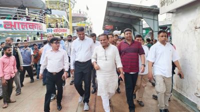 প্রাণ ফিরেছে সদরঘাটে, ঈদযাত্রায় স্বস্তি এবার লঞ্চে